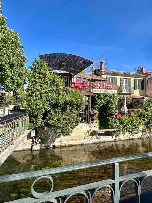 Lou Paseo : Appartement Brocante Centre Historique LʼIsle-sur-la-Sorgue Extérieur photo