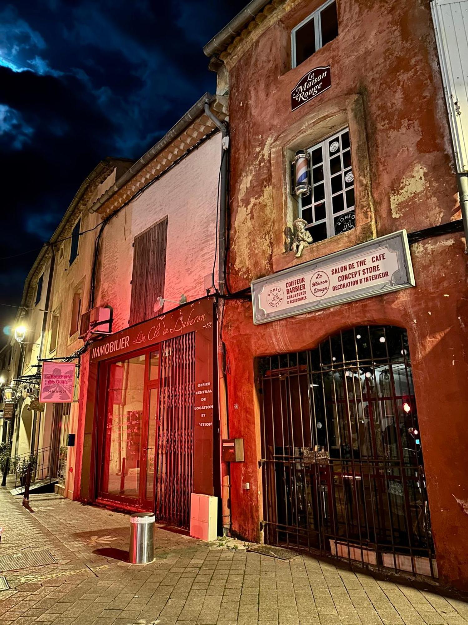 Lou Paseo : Appartement Brocante Centre Historique LʼIsle-sur-la-Sorgue Extérieur photo